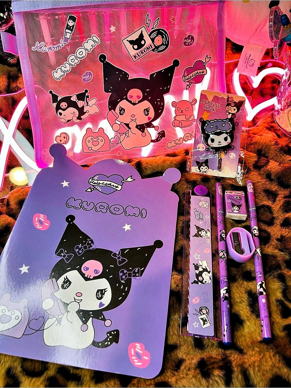 💜 Kuromi 8-Piece Stationery Set 💜